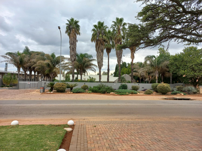 Others 4, 8 Austin Street Accommodation, Dr Kenneth Kaunda