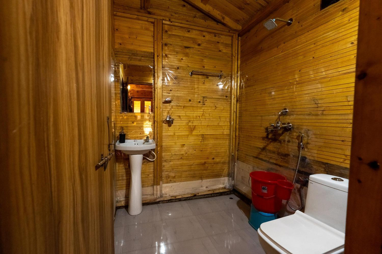 Bathroom 5, Hitide Beach Resort, South Goa