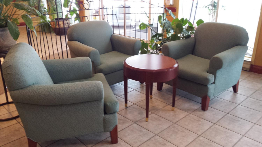 Public Area 2, Travelodge by Wyndham Victoriaville, Arthabaska