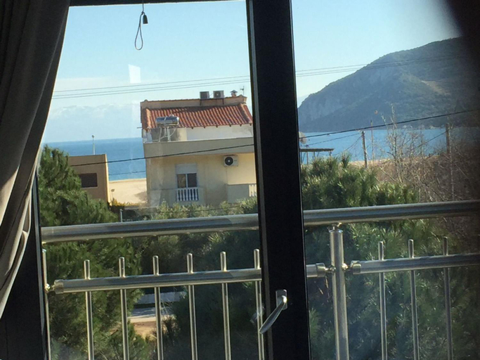 Others 3, Filos Suites, East Macedonia and Thrace
