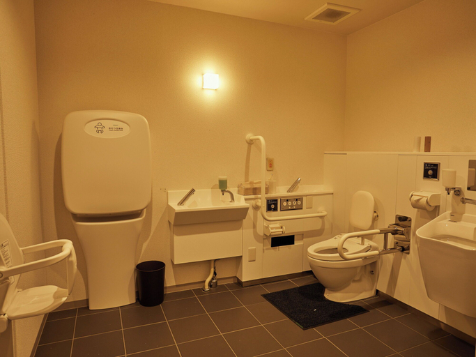 Bathroom 4, EZ HOTEL KIX Seaside, Tajiri