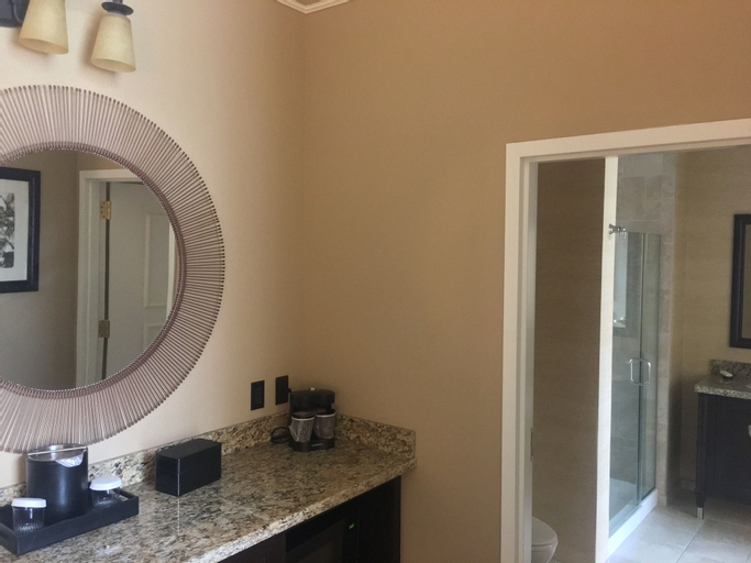 Bathroom 30