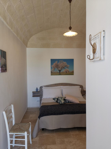 Others 2, Masseria Signora Cecca, Brindisi