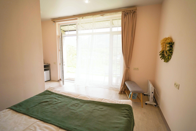 Bedroom 3, Chamich Guesthouse