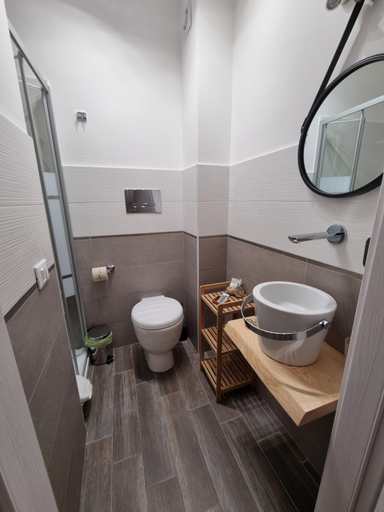 Bathroom 2, Residenza Tarzana, Palermo