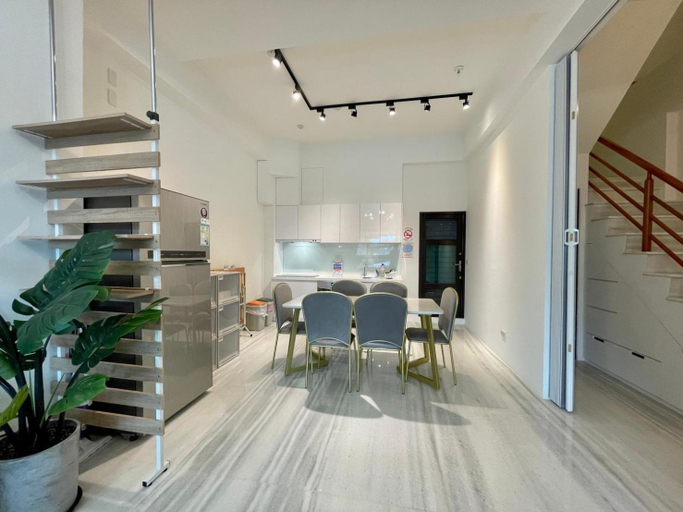 2, Gathering Point Hotel, Yilan