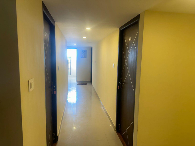 Others 5, Brown Berry Inn, Kancheepuram