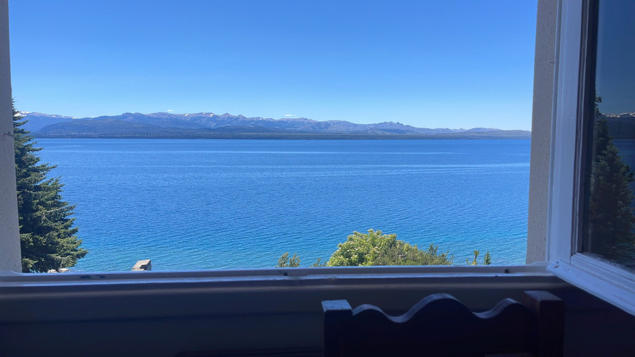 Others 5, Los Dones Departamentos DAT, Bariloche
