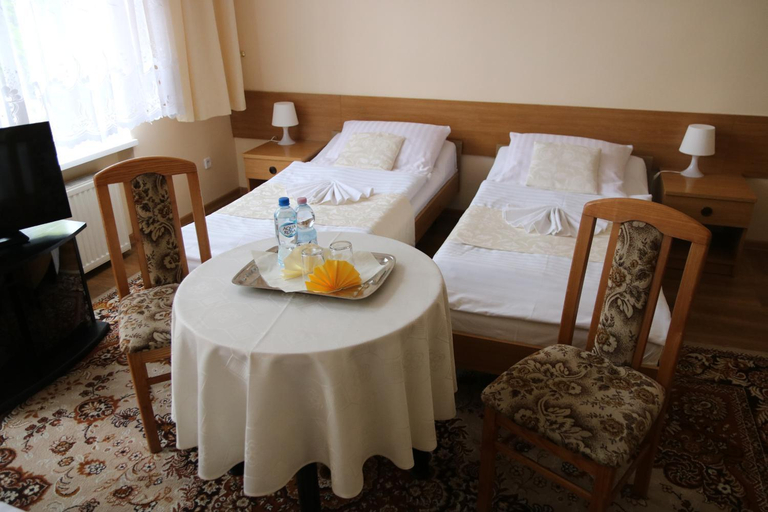 Others 5, Hotel Polonia, Chojnice