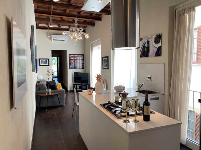Food & Drinks 3, Florence Art Apartments, Florence