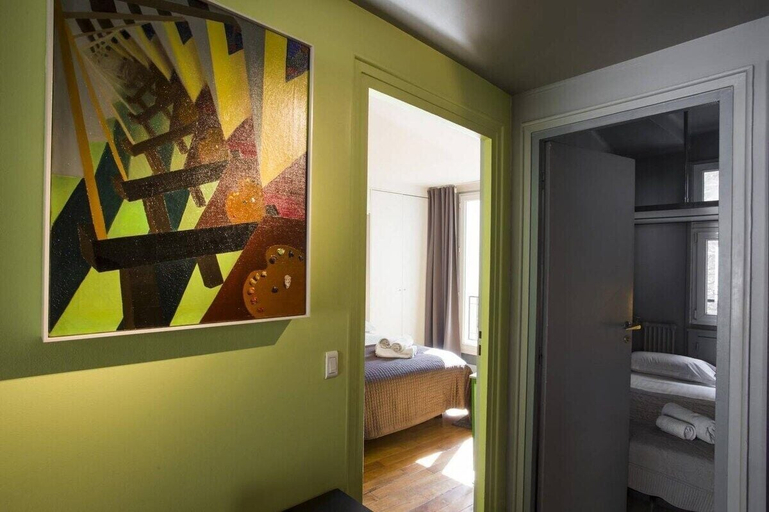 Bedroom 1, Faubourg Saint Honore, Paris