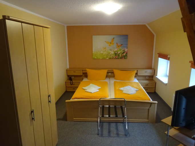 Others 3, Pension Sigwarth, Nordsachsen
