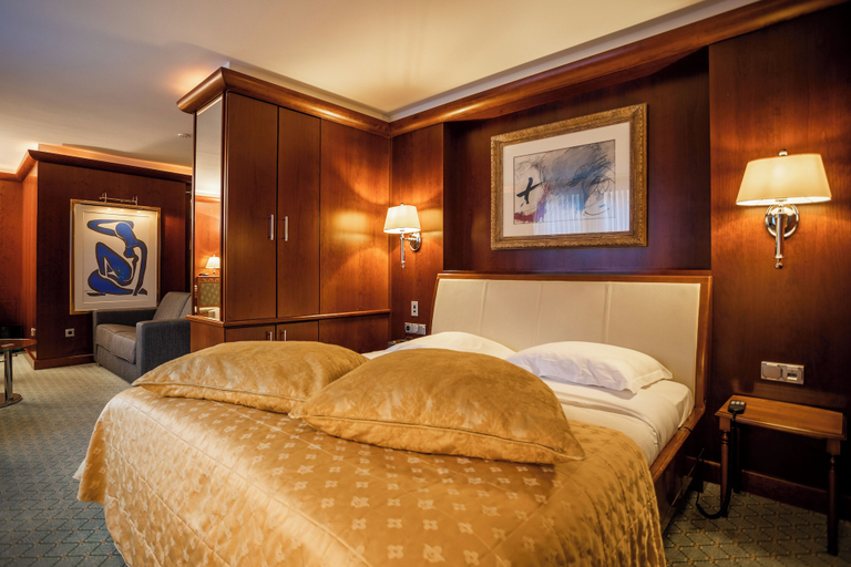 Bedroom 3, Koener Hotel & Spa, Clervaux