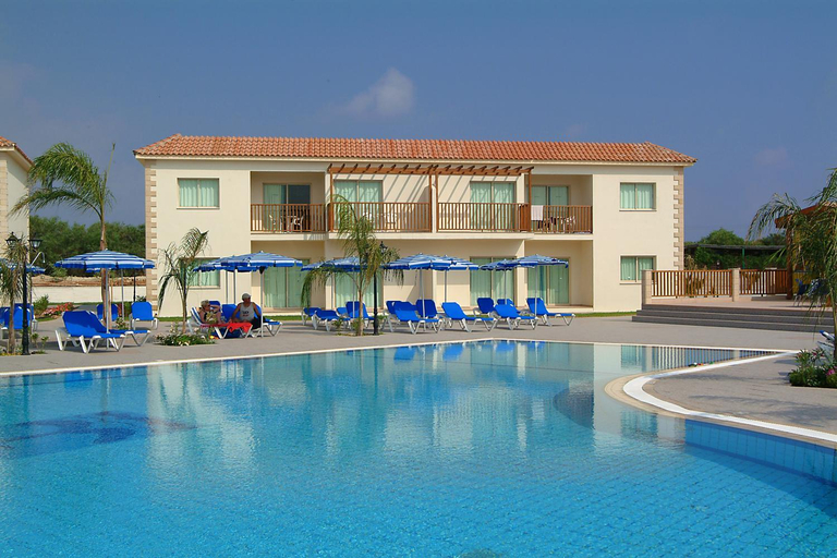 Sport & Beauty 2, Tsokkos Paradise Holiday Village