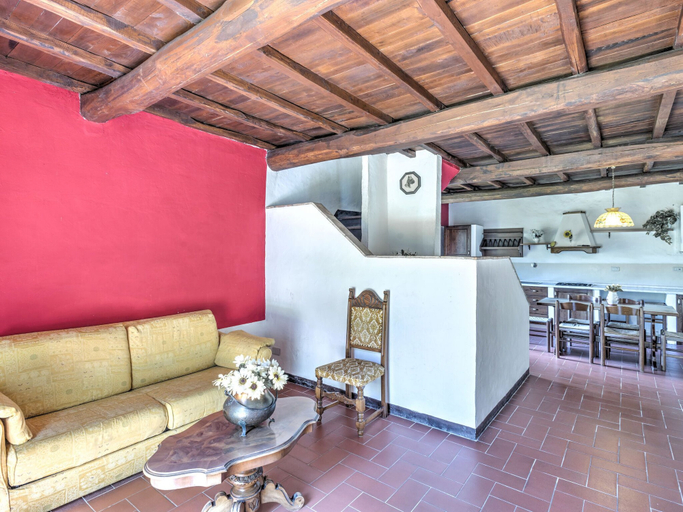 Others 5, Attractive Farmhouse in Tuscany With Swimming Pool, Florence