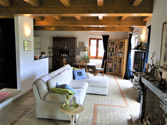 In-room dining 2, Charming Duplex Close to Lugano, Lugano