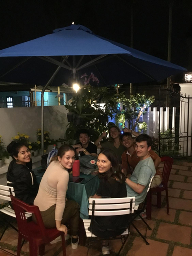 Food & Drinks