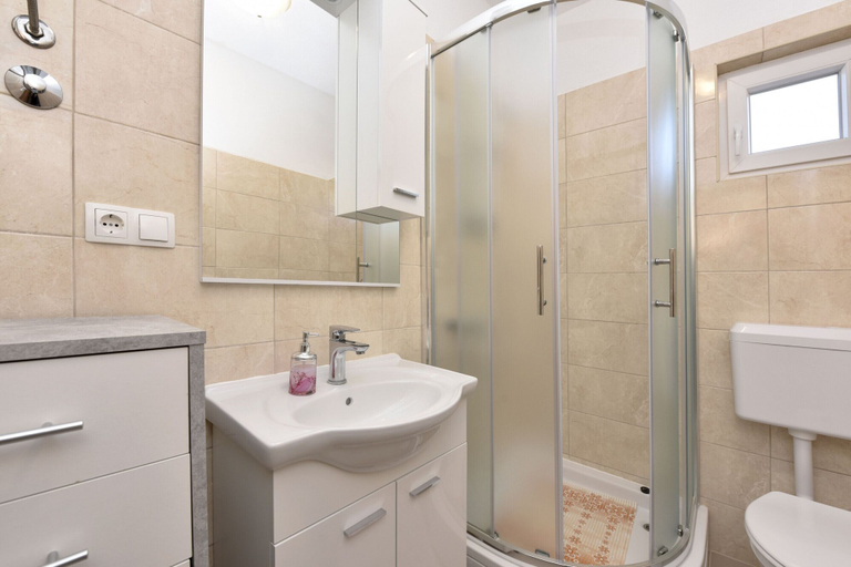Bathroom 3, Villa Nea, Posedarje