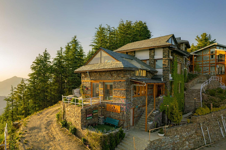 StayVista at DAAFI House with Comp Breakfast, Shimla