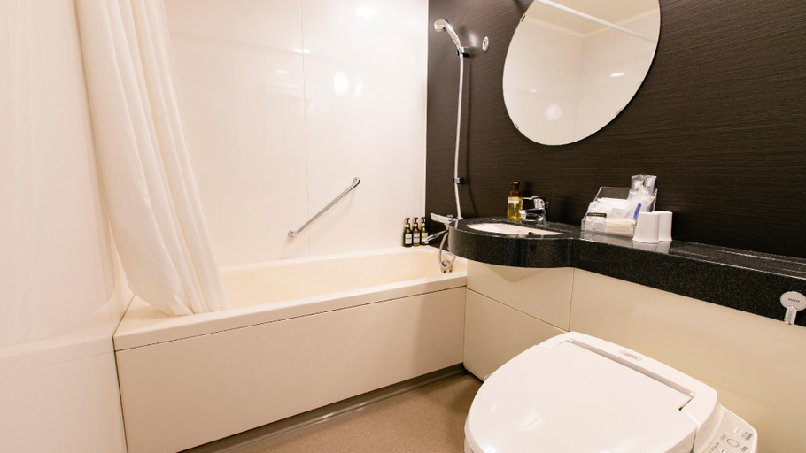 Bathroom 3, Hotel Wing International Premium Shibuya, Shibuya