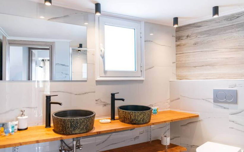 Bathroom 2, Friendly Accommodation-GTD33701, Attica