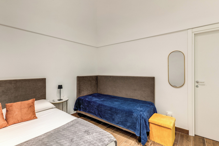Bedroom 3, Domus Partenopea, Napoli