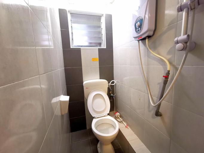 Bathroom 4, Maco Inn, Johor Bahru