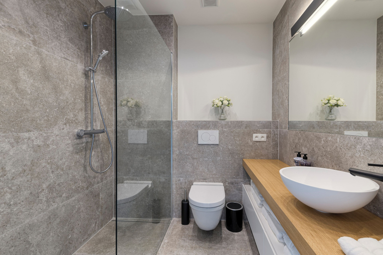 Bathroom 3, Elegant Apartment - Heart of Antwerp, Antwerpen