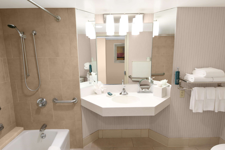 Bathroom 5, Parc 55 San Francisco - A Hilton Hotel, San Francisco