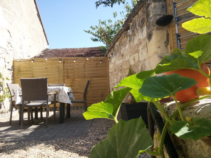 Exterior & Views 1, Mini Tribu de Beauval 2ch Saint Aignan jardin et parking prive, Loir-et-Cher