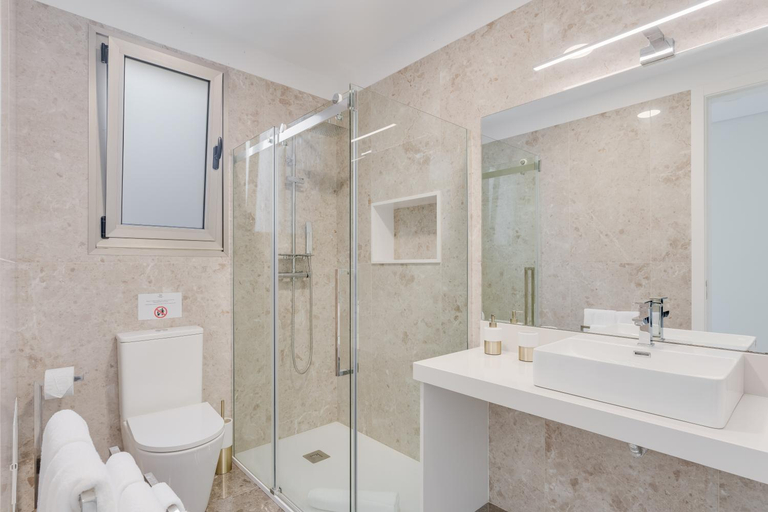 Shower 3, Luxury Villa Bianca by Holiday Rental Madeira, Calheta