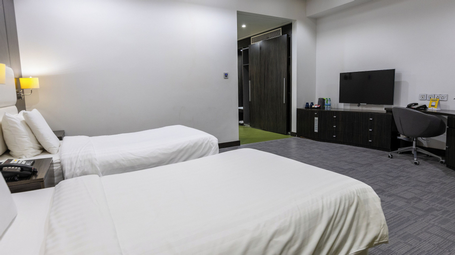 Bedroom 30