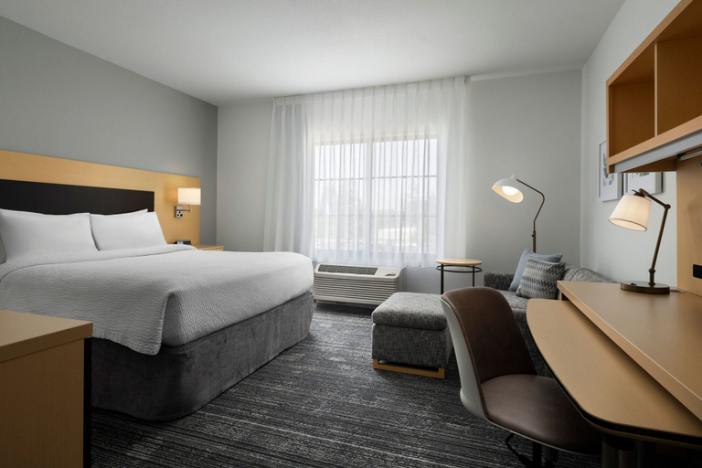 Bedroom 3, TownePlace Suites San Jose Santa Clara, Santa Clara