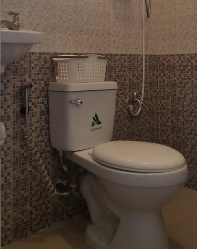 Bathroom 3, Innsite Transient and Room Rentals Inc, Pasay City