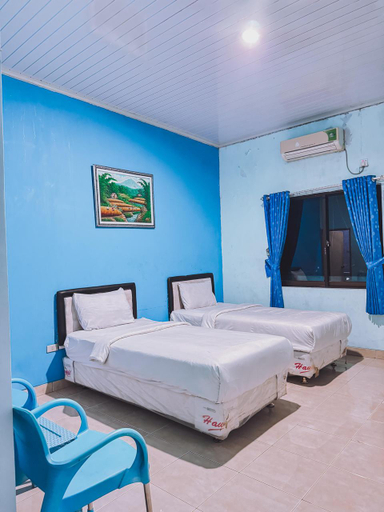 Apri Inn Syariah - Tap to explore photos