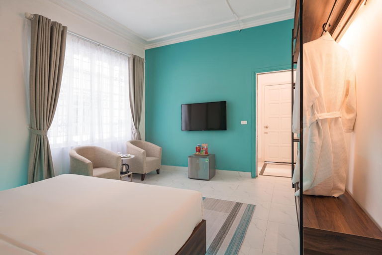 Bedroom 14