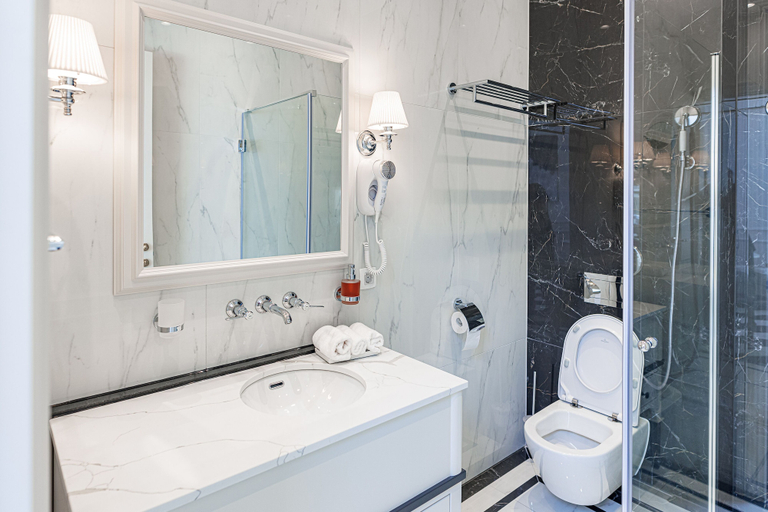 Bathroom 4, Hotel Balkan Beograd, Belgrade