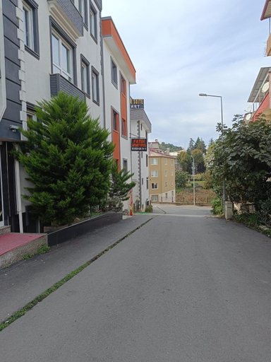 Others 5, miamia apart otel, Merkez