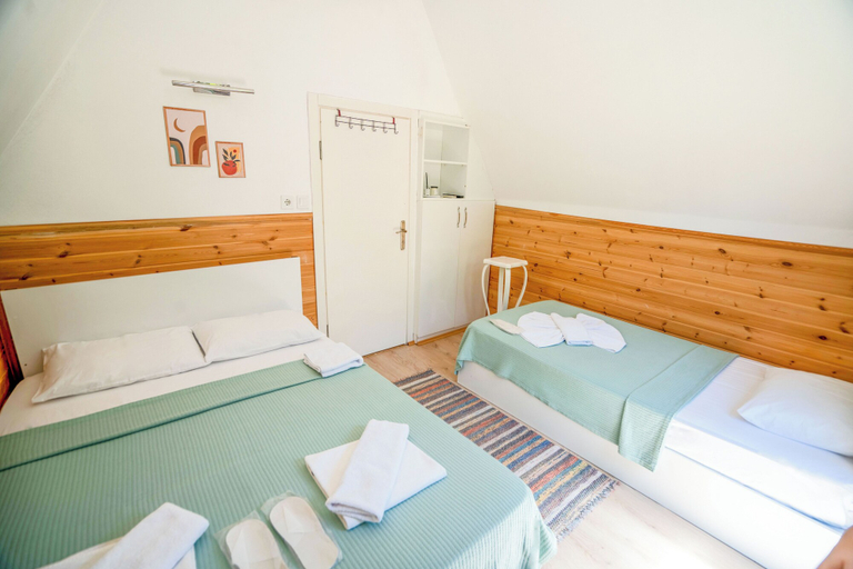 Bedroom 3, İdavilla Bungalov & Bahce, Edremit