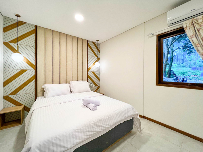 Bedroom 2, Villa Amethyst Lembang J-7 5 BR With Private Pool, Karaoke Set and Billiard, Bandung