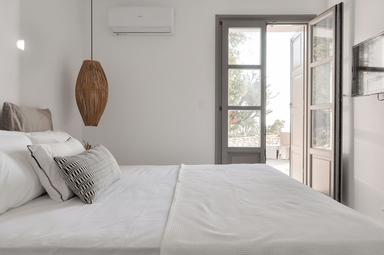Bedroom 3, Cliff Villa, South Aegean