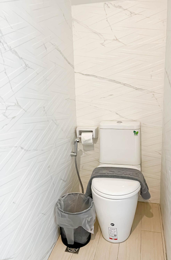 Bathroom 3, Z-Beach Resort, Pran Buri