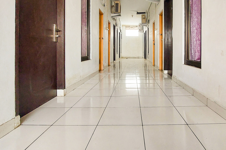 Others 5, Pondok Gede Dkost Syariah Mitra RedDoorz, Bekasi