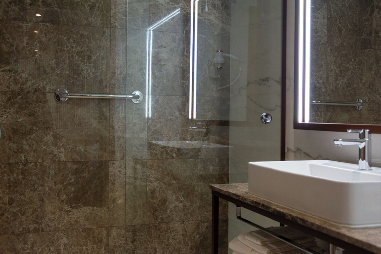 Bedroom 5, VIP Executive Suites do Marques Hotel, Lisboa
