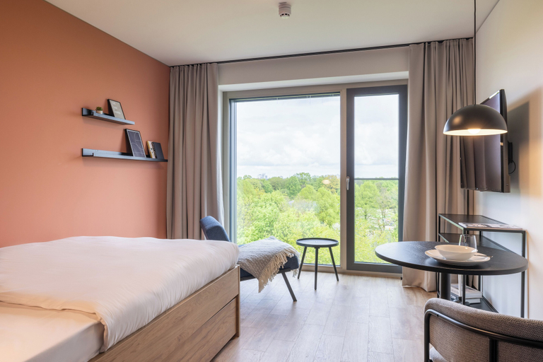 Bedroom 2, The Base Munich, München