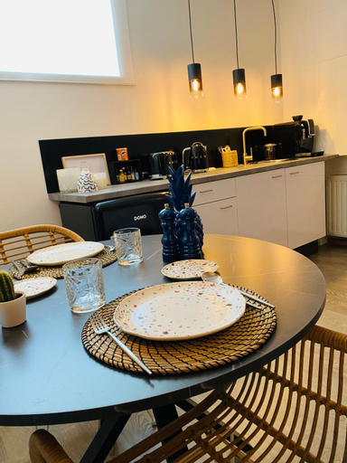 Food & Drinks 5, Quinze suites et wellness de luxe, Namur