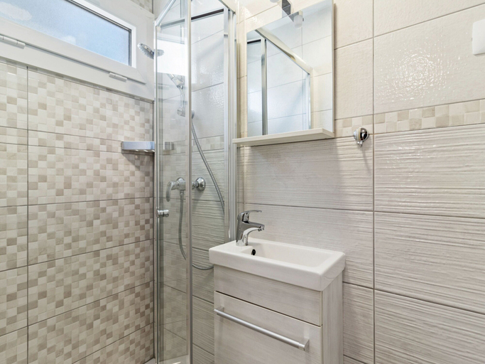Bathroom 3, Mobile Home in Banjole Near the Beach, Medulin