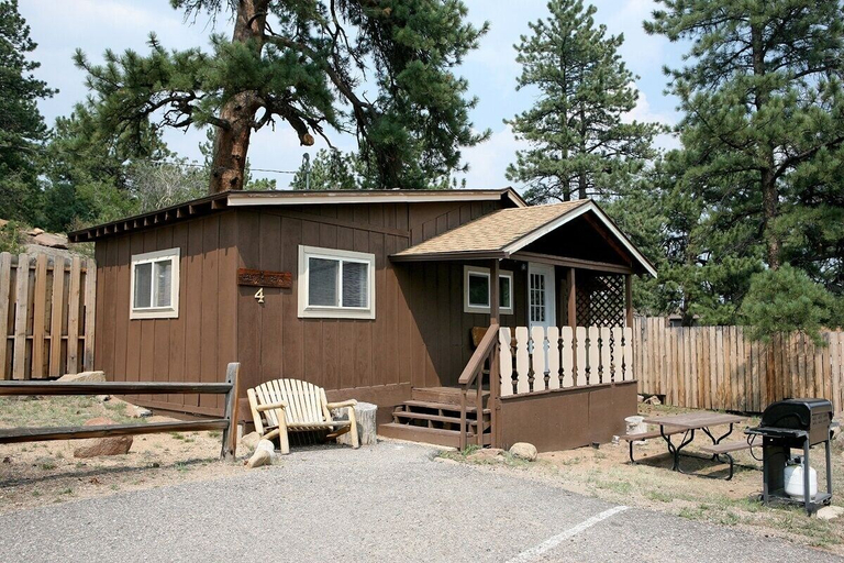 Exterior & Views 3, Lazy R Cottages: 4 1 Bedroom Cabin, Larimer