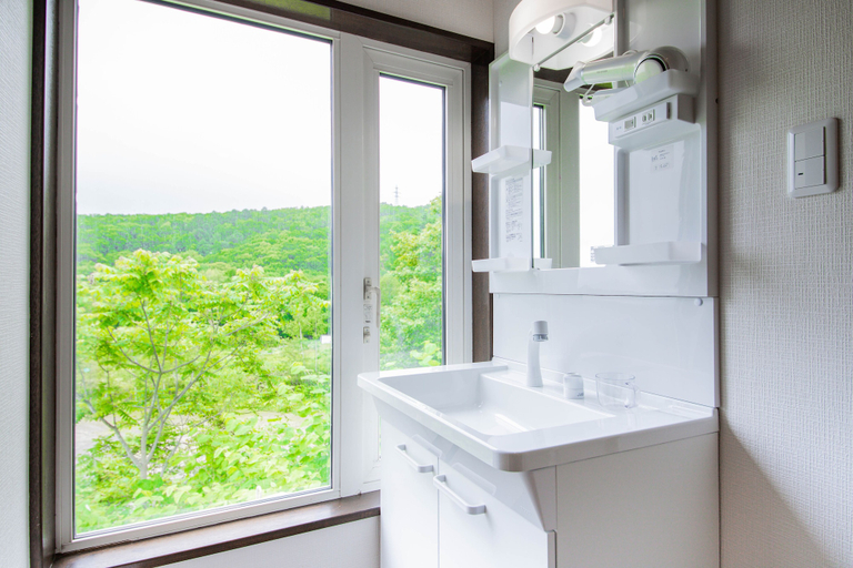 Bathroom 4, THE BASE, Otaru