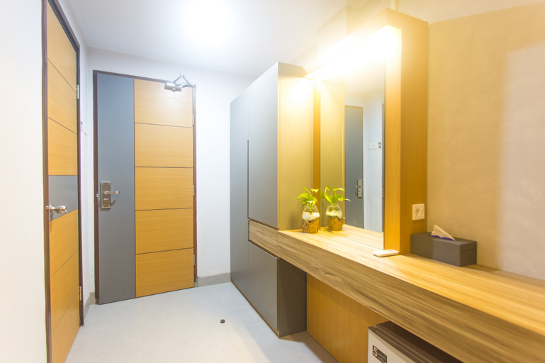 Bathroom 18